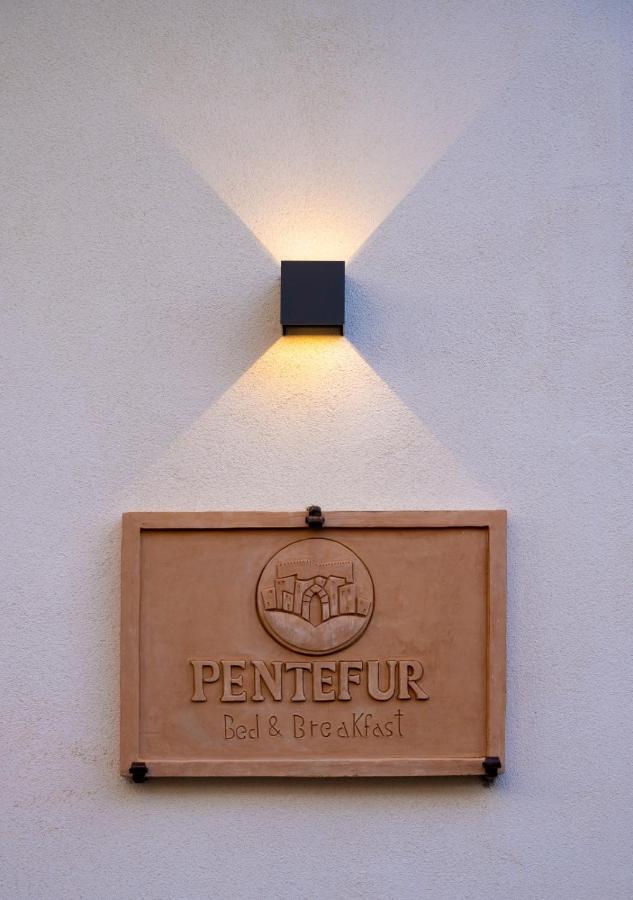 Pentefur Bed & Breakfast Савока Екстериор снимка