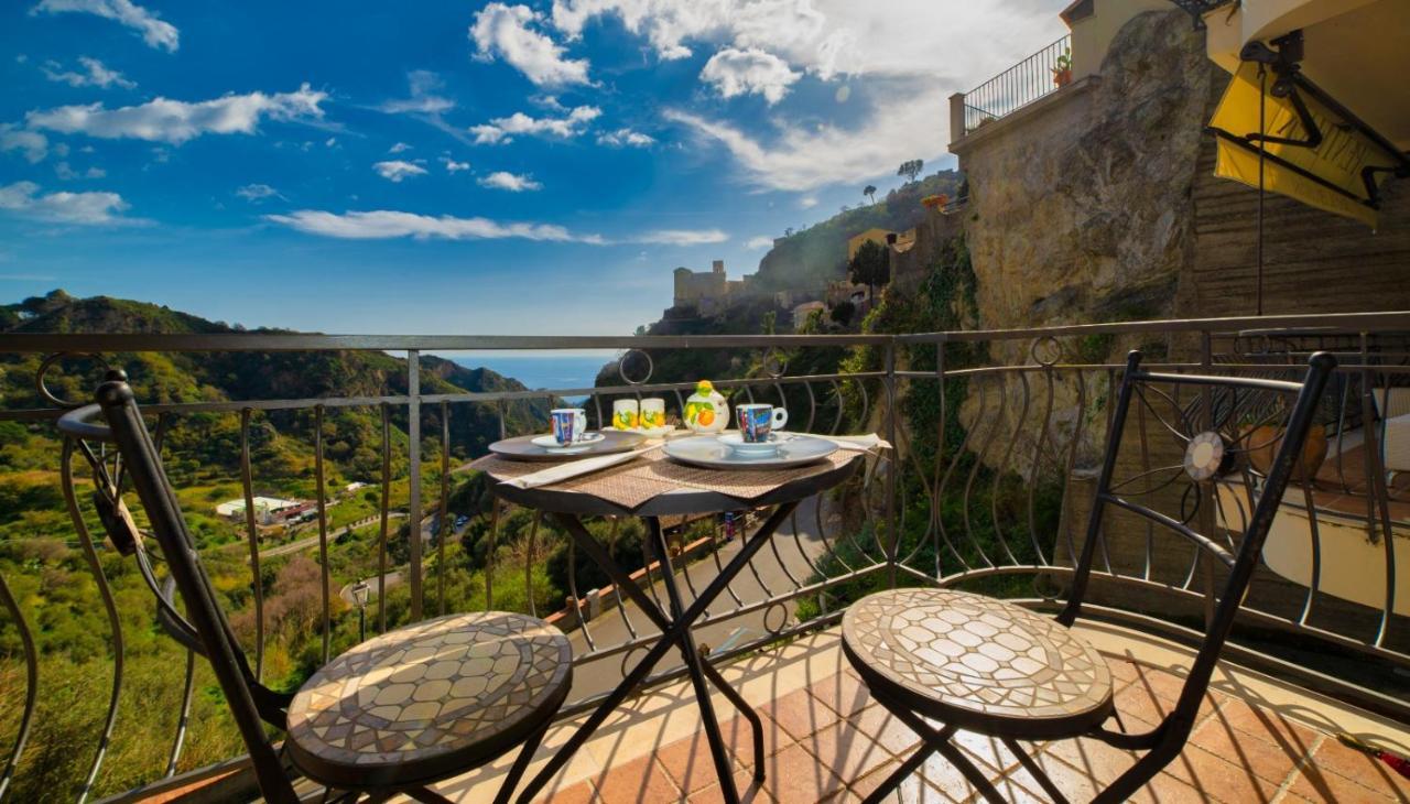 Pentefur Bed & Breakfast Савока Екстериор снимка