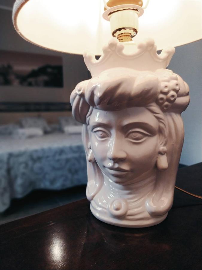 Pentefur Bed & Breakfast Савока Екстериор снимка