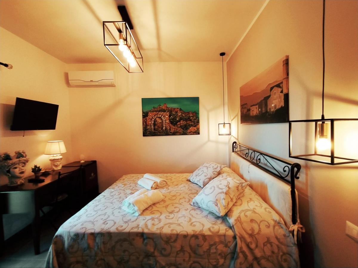 Pentefur Bed & Breakfast Савока Екстериор снимка